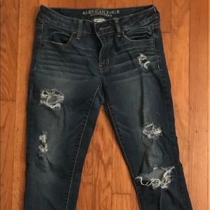 2 American eagle ripped jeans